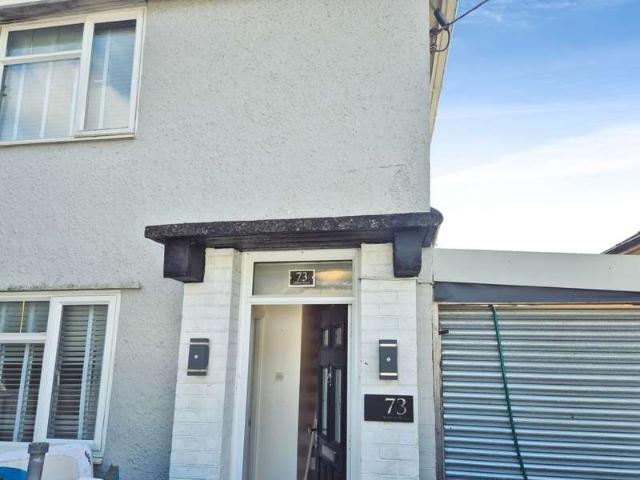 Farm for rent in Baglan