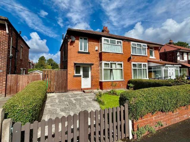 Farm for sale in Whalley Range, Manchester