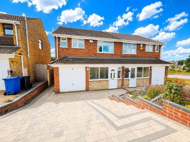 Farm for sale in Dunns Bank, Quarry Bank