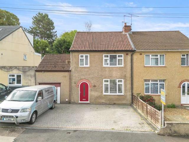 Farm for sale in Feckenham, City Of Bristol