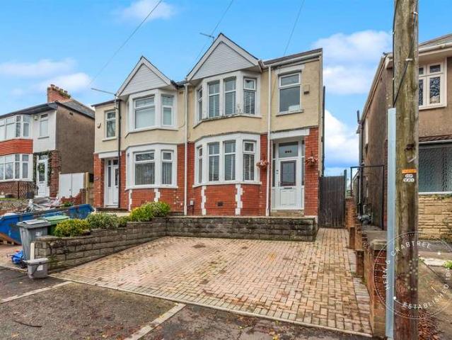 Farm for sale in Falcon Lodge, Wales
