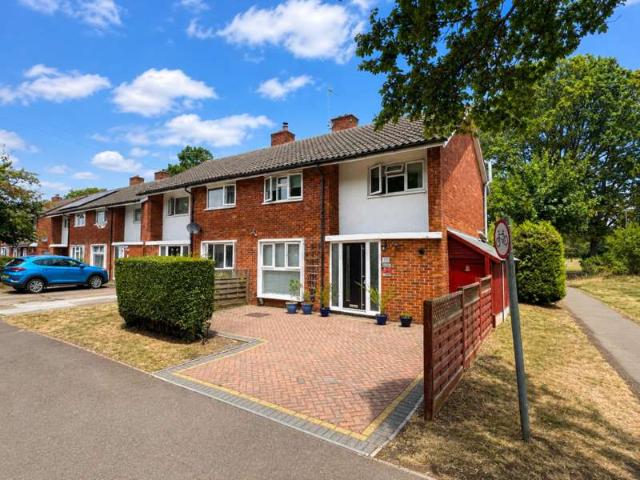 Farm for sale in Broadwater, Shephall