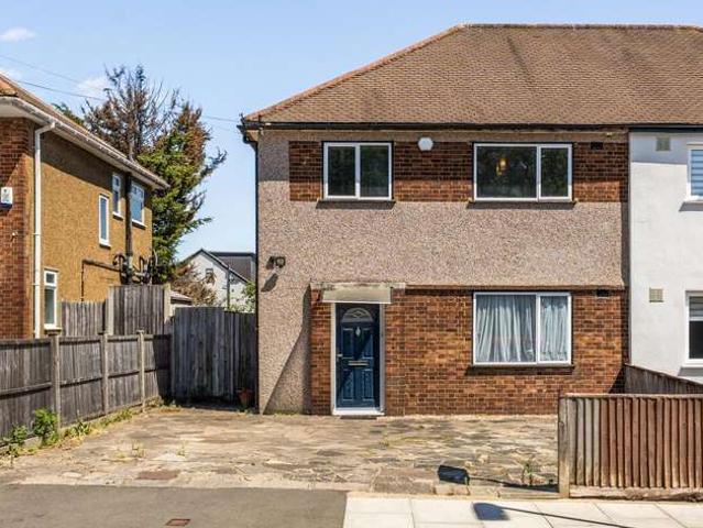 Farm for sale in Little Stanmore, Greater London
