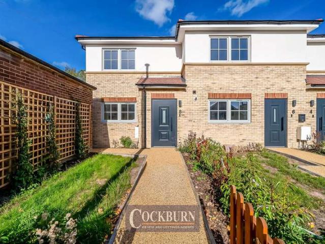 Farm for sale in South End, Greater London