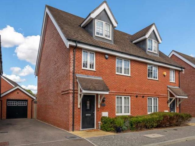 Farm for sale in Greenfields, Reigate and Banstead