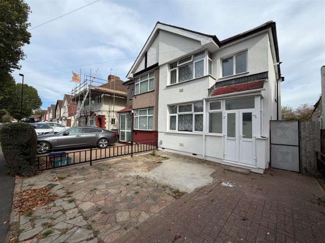 Farm for sale in Sparrow Farm, Greater London