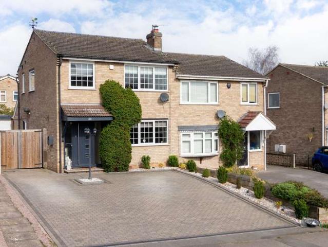 Farm for sale in Barton In Fabis, East Midlands