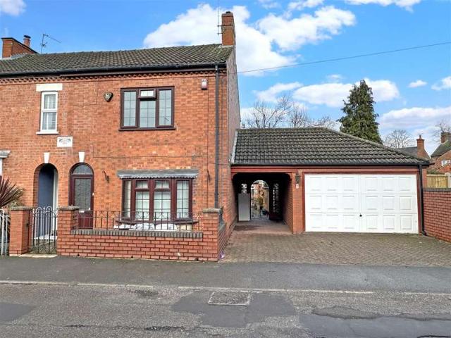 Farm for sale in Alverton, East Midlands