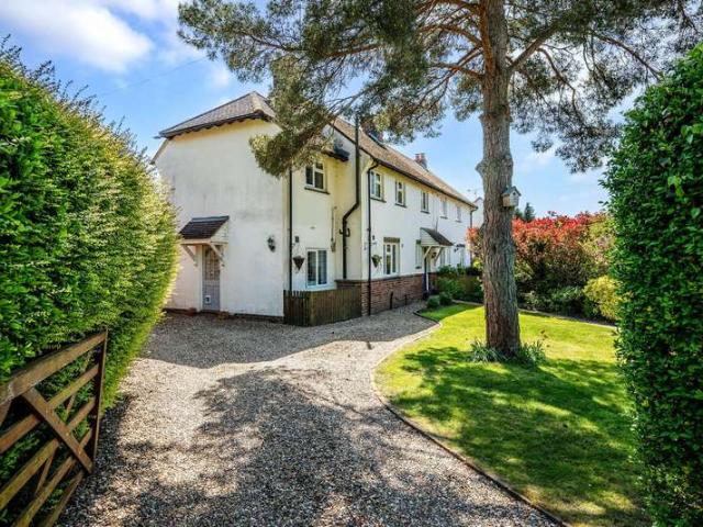 Farm for sale in Hillview, Surrey