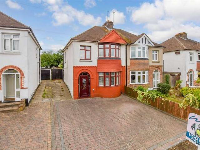 Farm for sale in Shepway, Maidstone