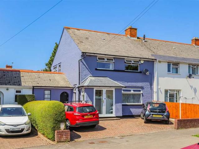 Farm for sale in Gibbonsdown, Barry