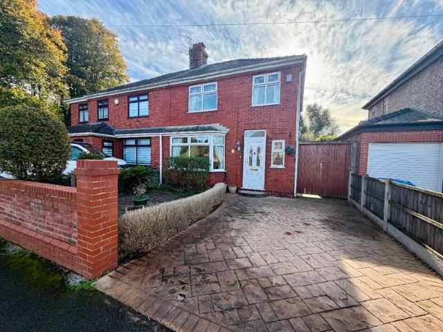 Farm for sale in Howley, Warrington