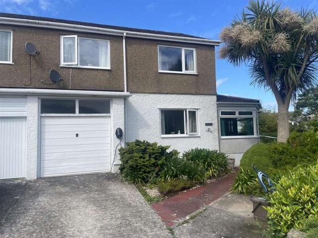 Farm for sale in Llanfair Pwllgwyngyll, Wales