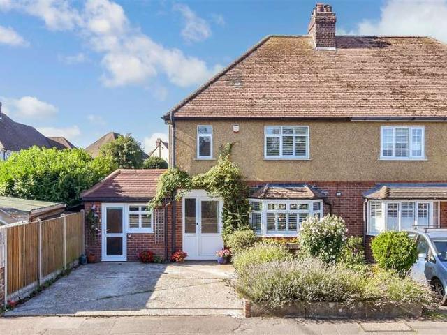 Farm for sale in Folkestone