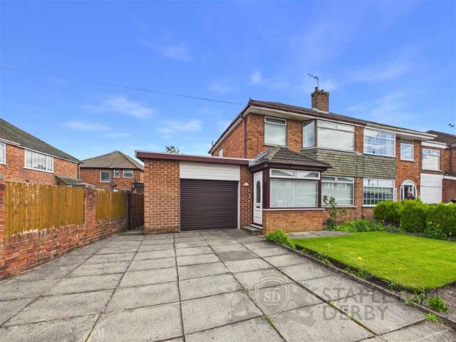 Farm for sale in Gillar's Green, St Helens