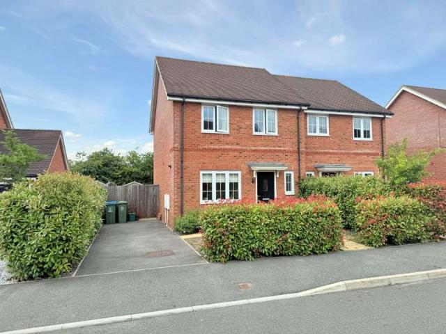 Farm for sale in Aston Clinton, Buckinghamshire