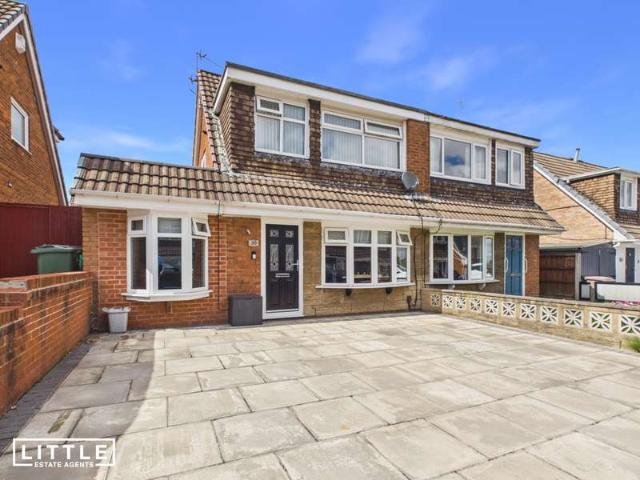 Farm for sale in St Helens
