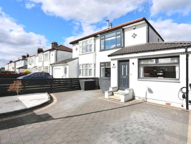 Farm for sale in Auchinairn, Bishopbriggs