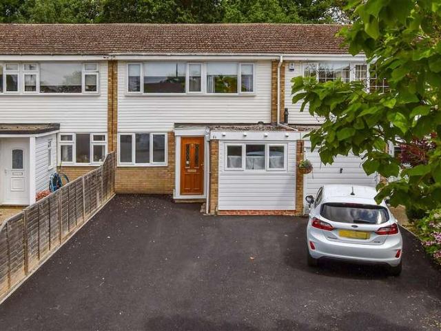 Farm for sale in Headcorn, Maidstone