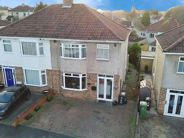 Farm for sale in Broomhill, Feckenham