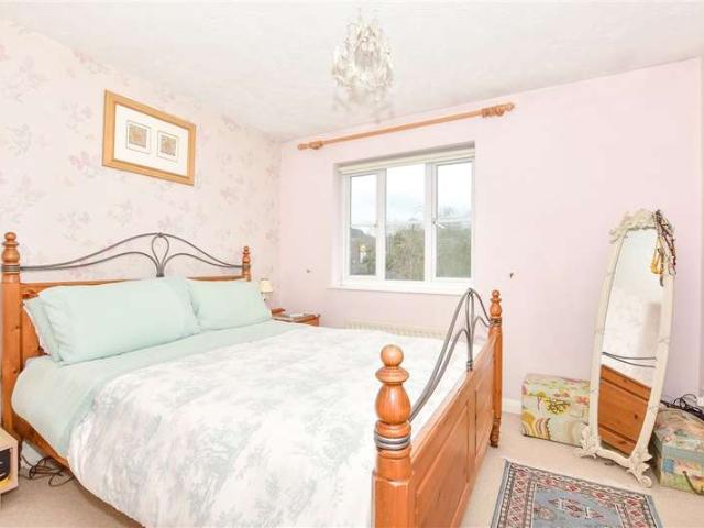 Farm for sale in Tovil, Maidstone