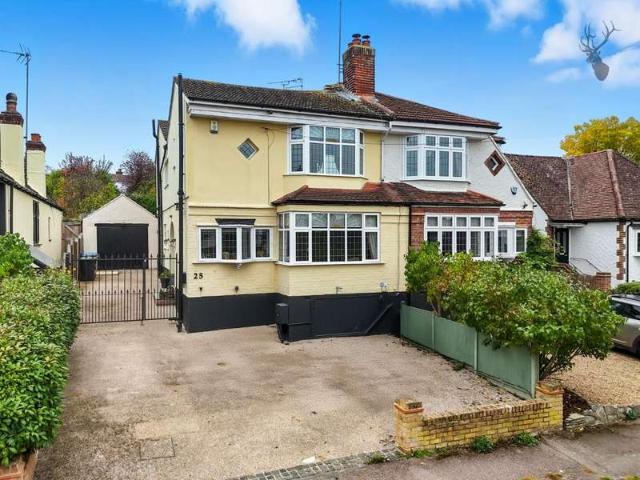 Farm for sale in Ivy Chimneys, Epping