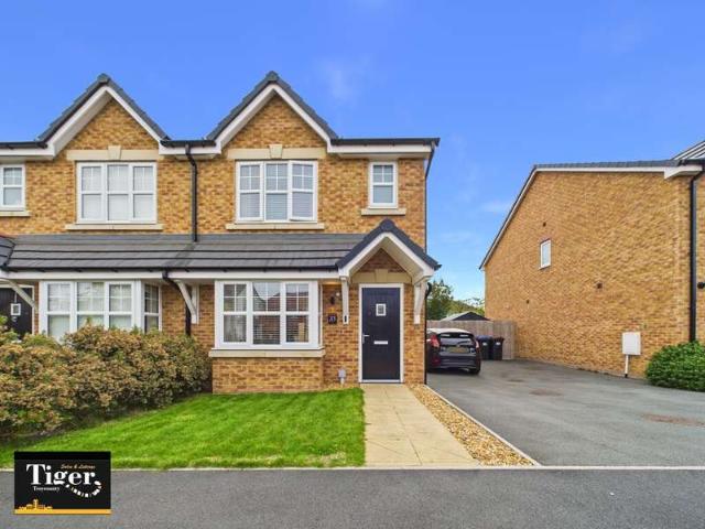 Farm for sale in Marton Moss Side, Blackpool