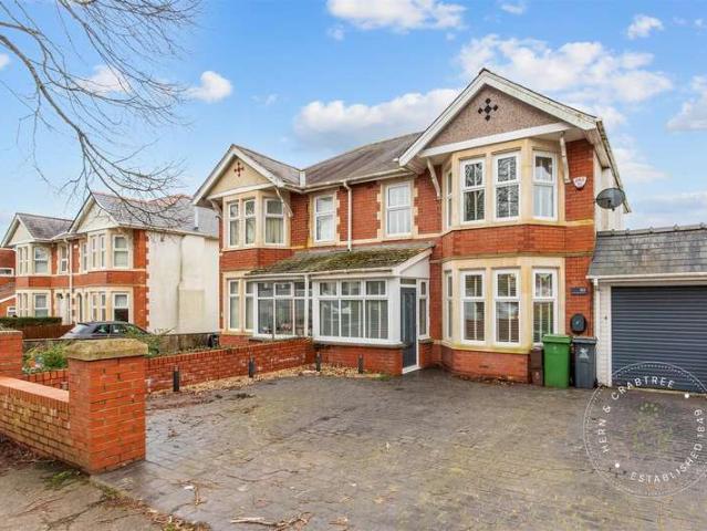 Farm for sale in Falcon Lodge, Wales