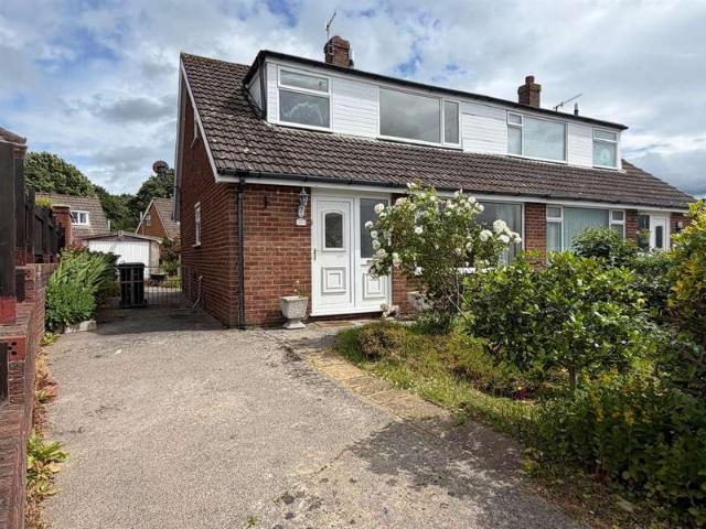 Farm for sale in Llansanffraid Glan Conwy, Wales