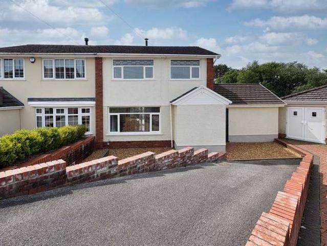 Farm for sale in Blaenhonddan, Bryncoch