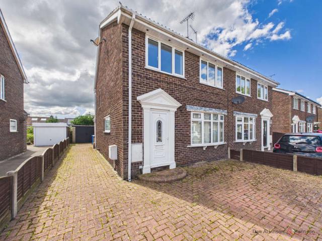 Farm for sale in Gilberdyke