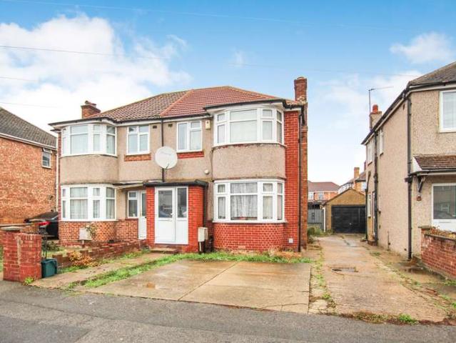 Farm for sale in London Borough of Hillingdon, Greater London