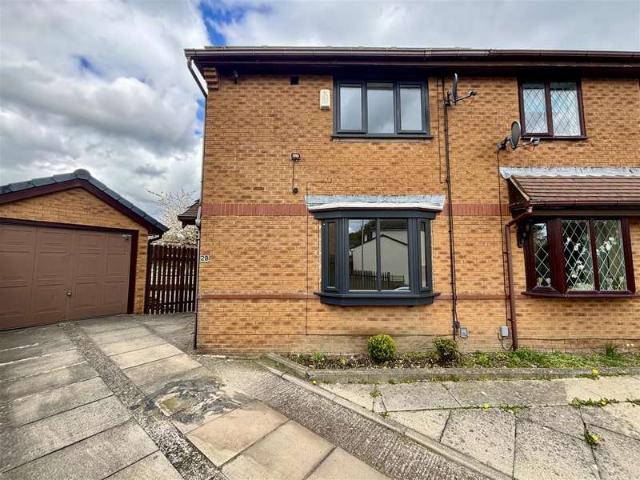 Farm for sale in Broad Folds, Clayton
