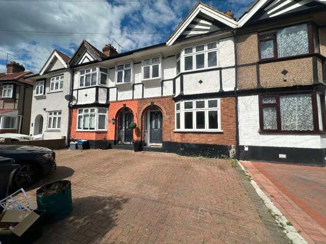 Farm for sale in Little Heath, Greater London