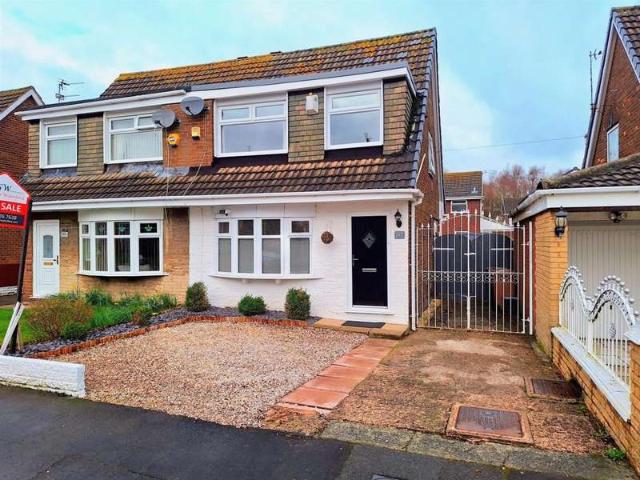 Farm for sale in Kirkby, Sefton