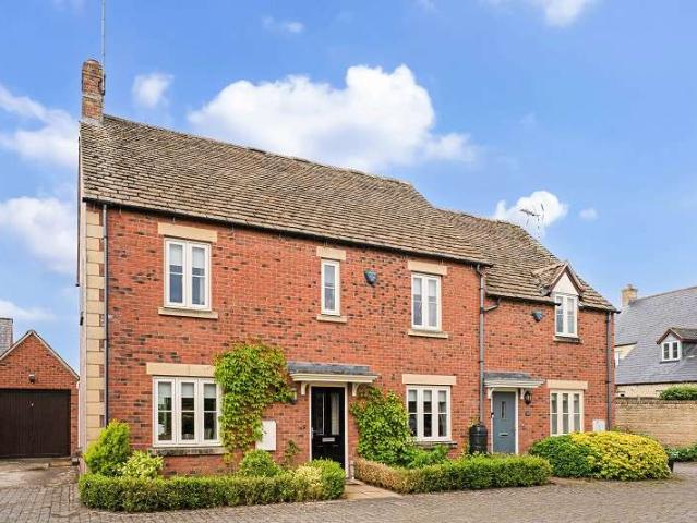 Farm for sale in Fossebridge, Gloucestershire