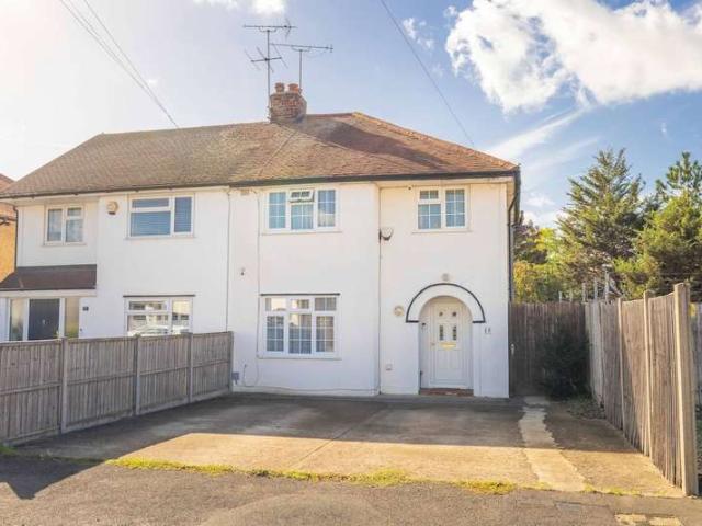 Farm for sale in Cippenham, Slough