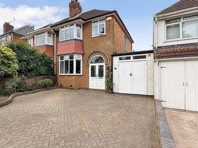 Farm for sale in Lifford, Birmingham