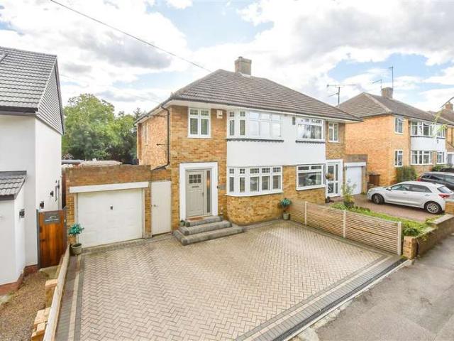 Farm for sale in Frindsbury