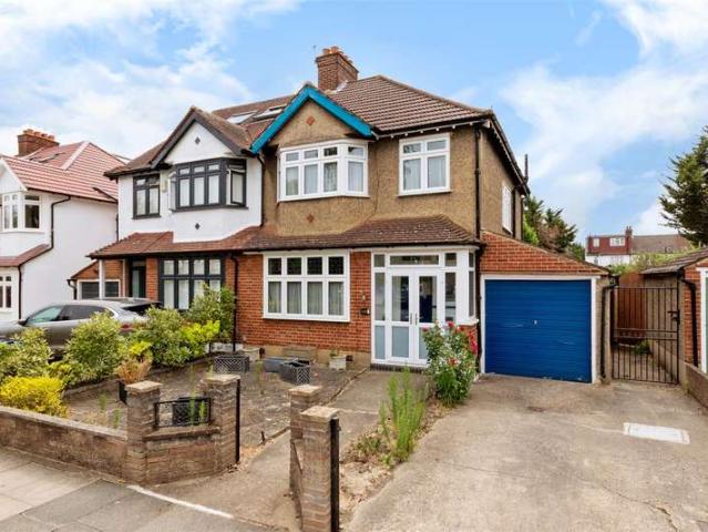 Farm for sale in London Borough of Merton, Greater London