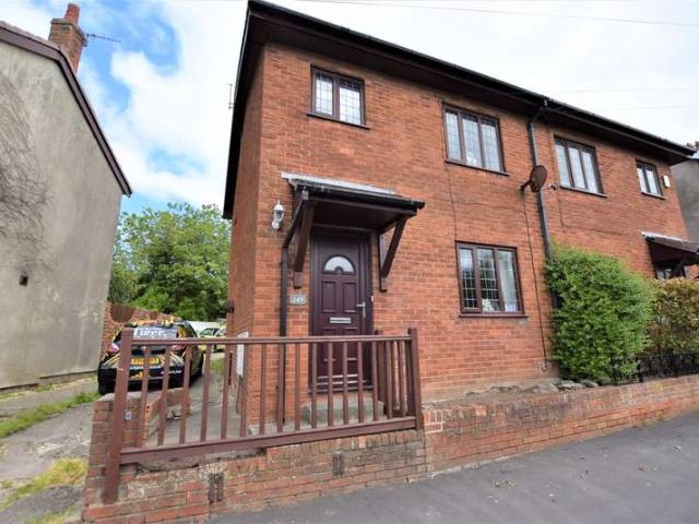 Farm for rent in Staining, Lancashire