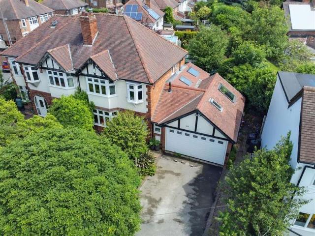 Farm for sale in Attenborough, East Midlands