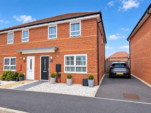 Farm for sale in Overstone Leys, Overstone