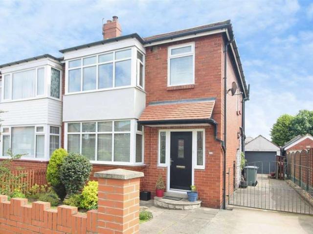 Farm for sale in Middleton, West Yorkshire