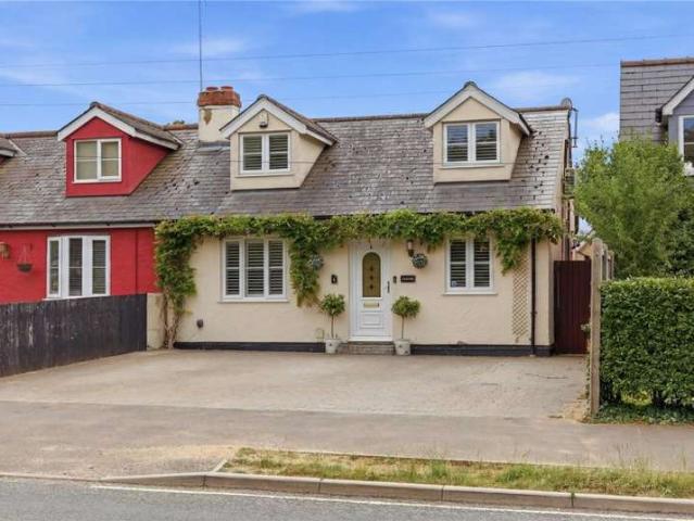 Farm for sale in Duton Hill, Essex