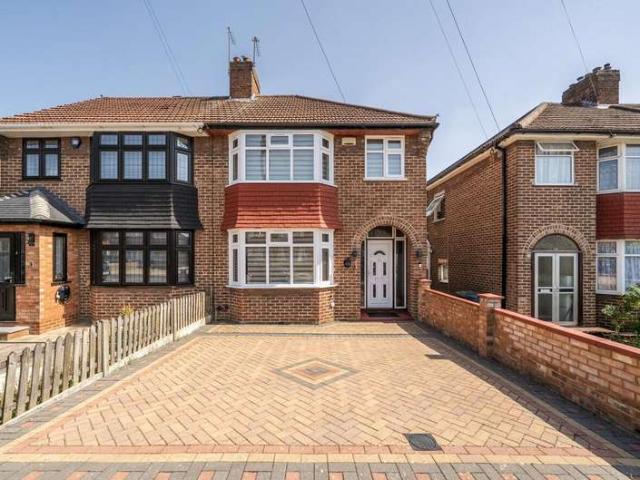Farm for sale in South Stanmore, Greater London