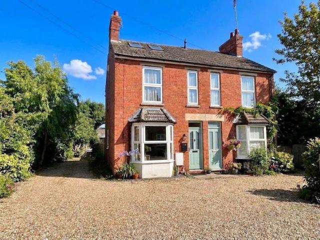 Farm for sale in Green Park, Milton Keynes
