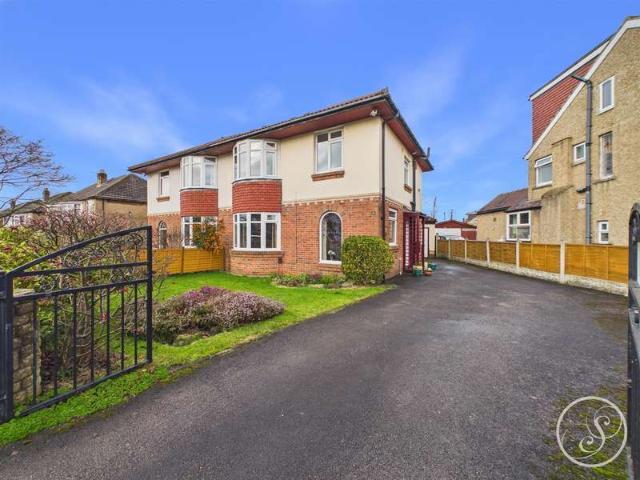 Farm for sale in Carr Manor, Moor Allerton