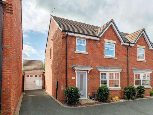 Farm for sale in Barton In Fabis, East Midlands