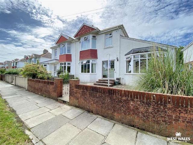 Farm for sale in Haverfordwest, Wales